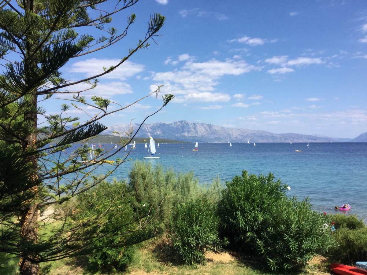 Lefkada Beachfront Apartment Никиана Экстерьер фото
